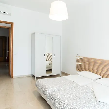Feriehus House In The